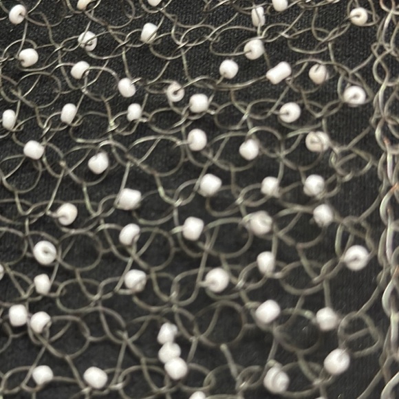 Get Wired Black & White Beaded Wired Shoulder Bag Purse Preowned - Picture 6 of 6